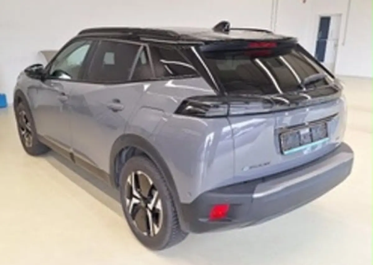 EV GT 54 kWh Elek. Bestuurderstoel met Massage | Camera | Stoelverwarming | Digitaal Dashboard | Climate Control | Achteruitrijcamera | Afwijkende dakkleur | Airco (automatisch)