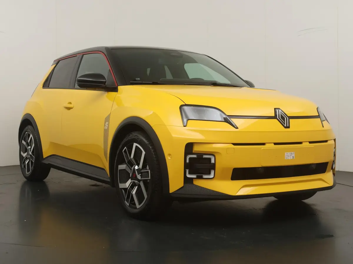 techno 150 pk comfort range | pack advanced driving assist | Stoel- & Stuurverw. |