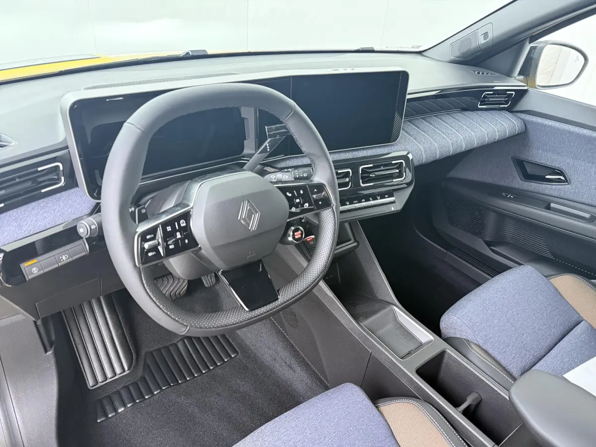techno 150 pk comfort range | pack advanced driving assist | Stoel- & Stuurverw. |