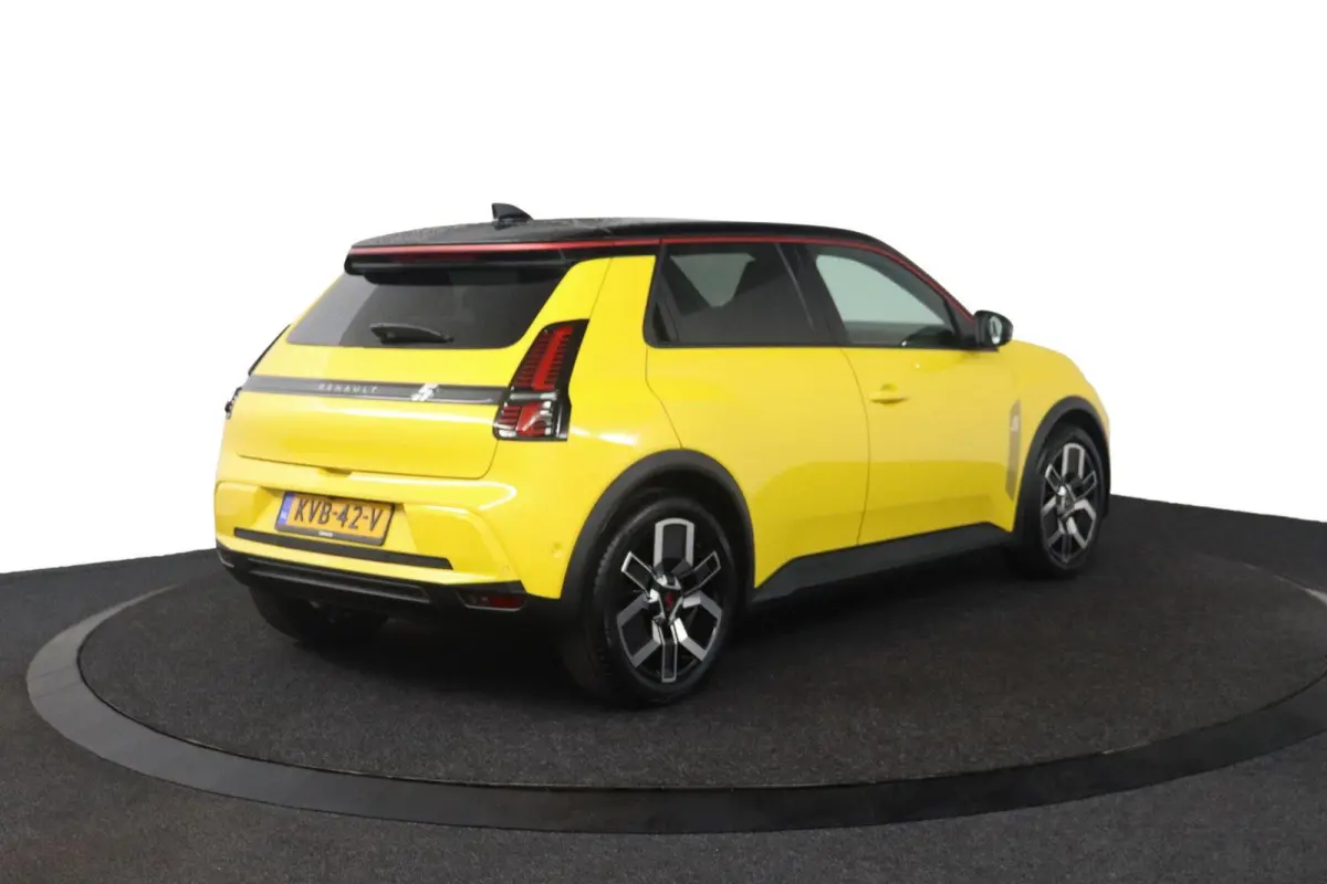 techno 150 pk comfort range | pack advanced driving assist | Stoel- & Stuurverw. |