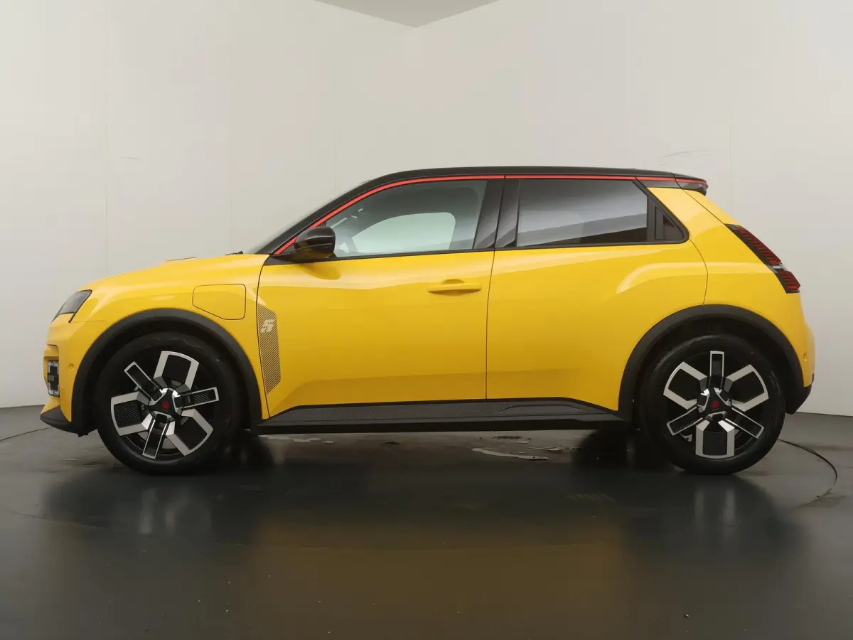 techno 150 pk comfort range | pack advanced driving assist | Stoel- & Stuurverw. |
