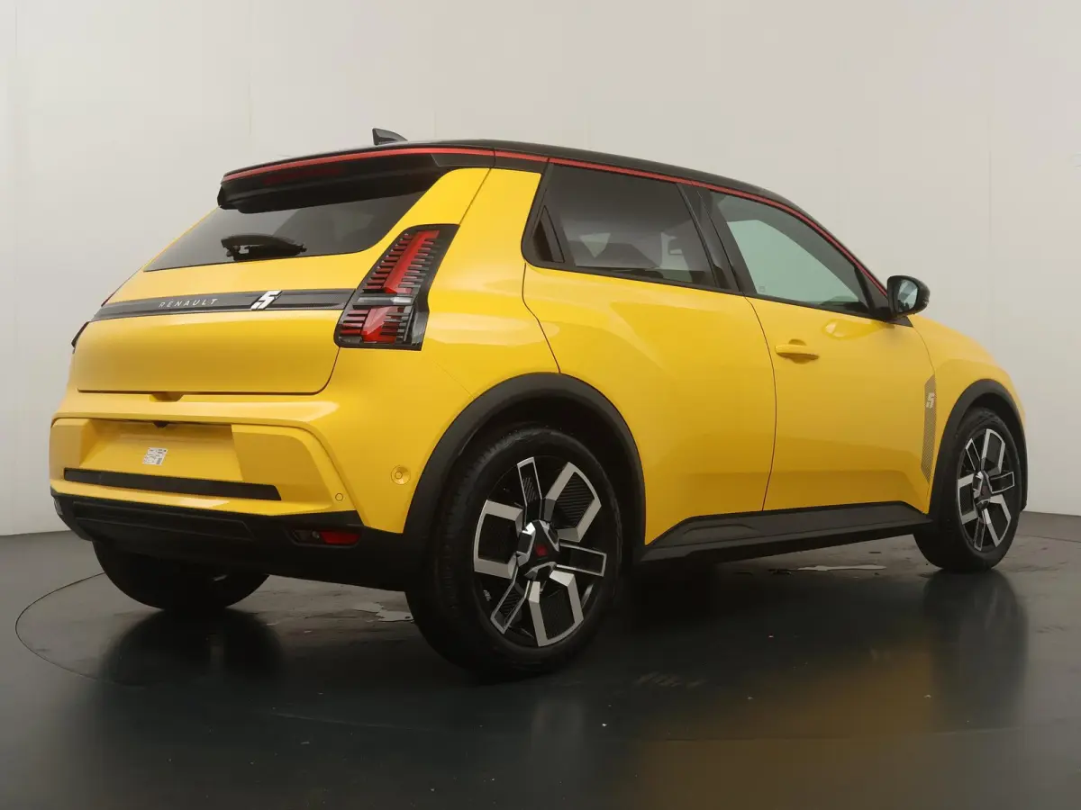 techno 150 pk comfort range | pack advanced driving assist | Stoel- & Stuurverw. |