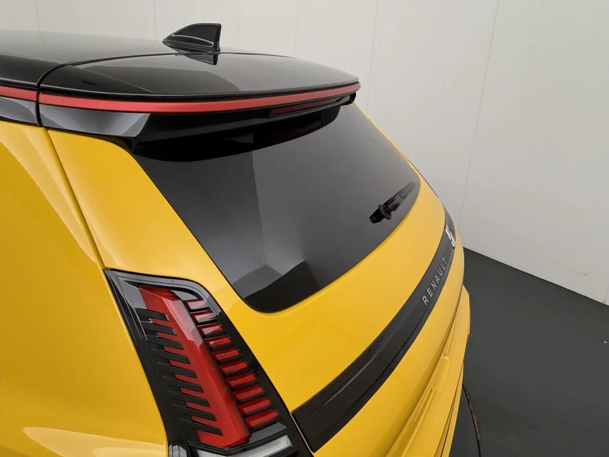 techno 150 pk comfort range | pack advanced driving assist | Stoel- & Stuurverw. |