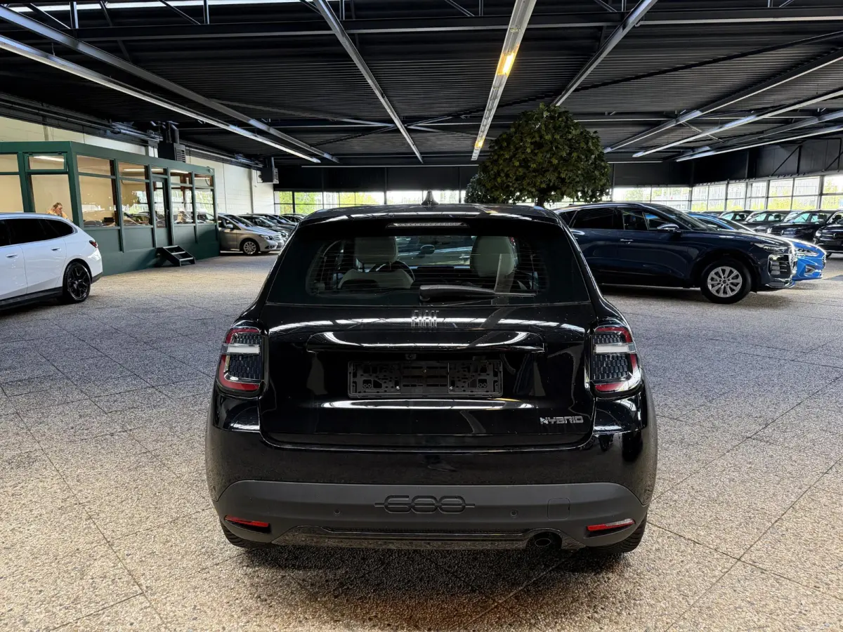 1.2 Hybrid Urban | LED | 360 Camera | CarPlay | BTW | Clima |