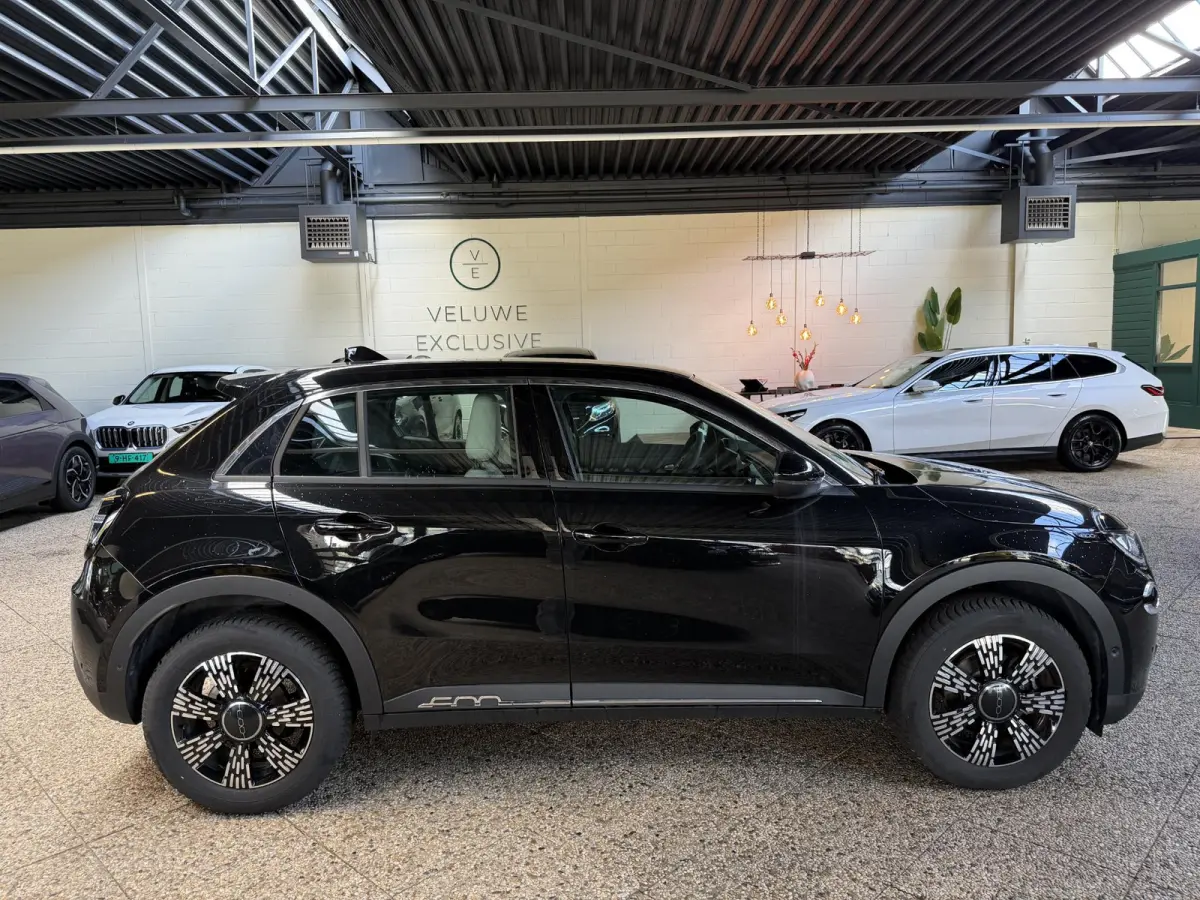 1.2 Hybrid Urban | LED | 360 Camera | CarPlay | BTW | Clima |