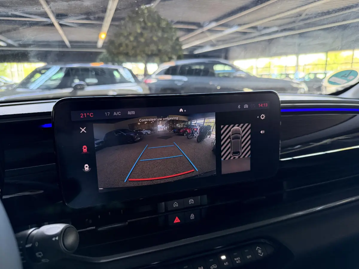 1.2 Hybrid Urban | LED | 360 Camera | CarPlay | BTW | Clima |