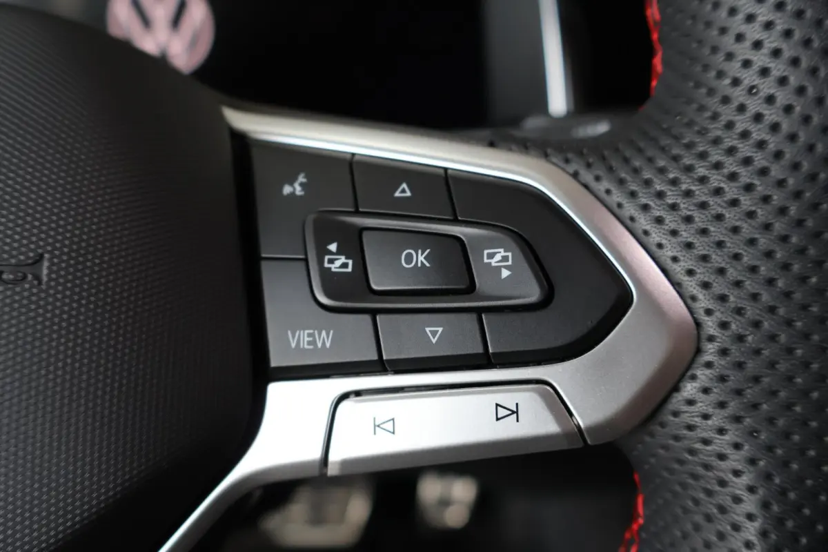 GTI 2.0 TSI DSG | 207 PK | 10.889 km | Ascot Grau
