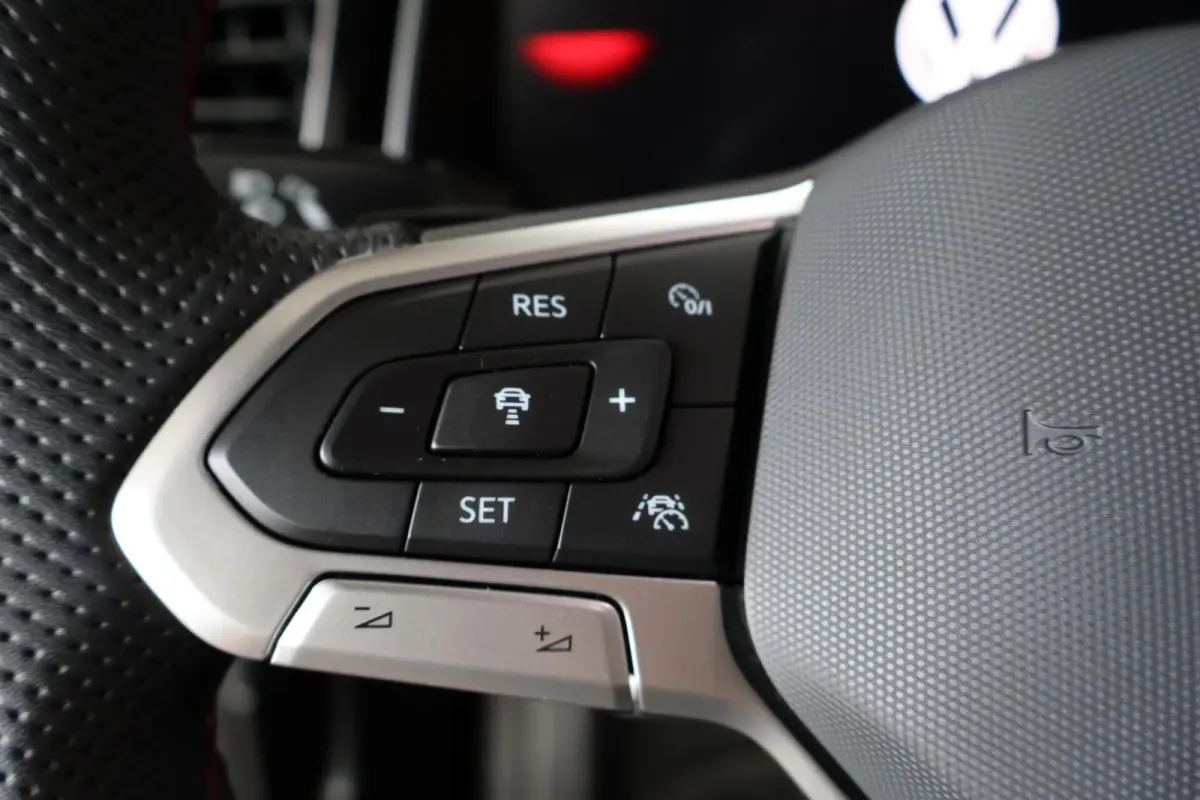 GTI 2.0 TSI DSG | 207 PK | 10.889 km | Ascot Grau