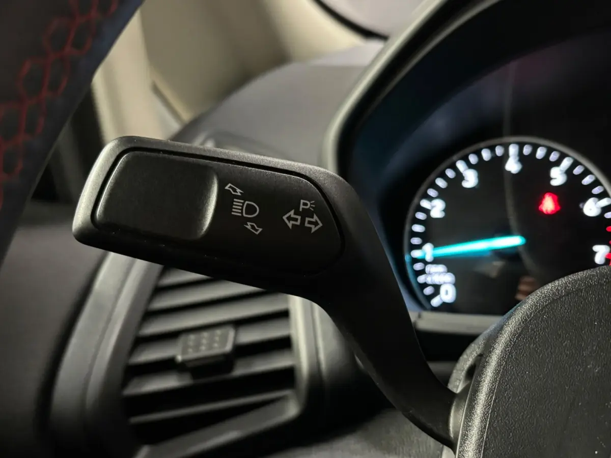 1.0 EcoBoost ST-Line Black - Keyless - Camera - Automaat