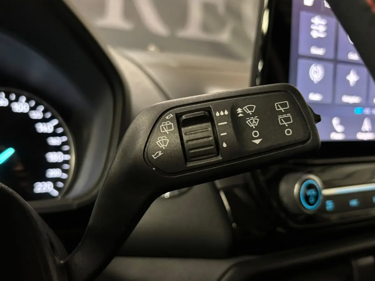 1.0 EcoBoost ST-Line Black - Keyless - Camera - Automaat