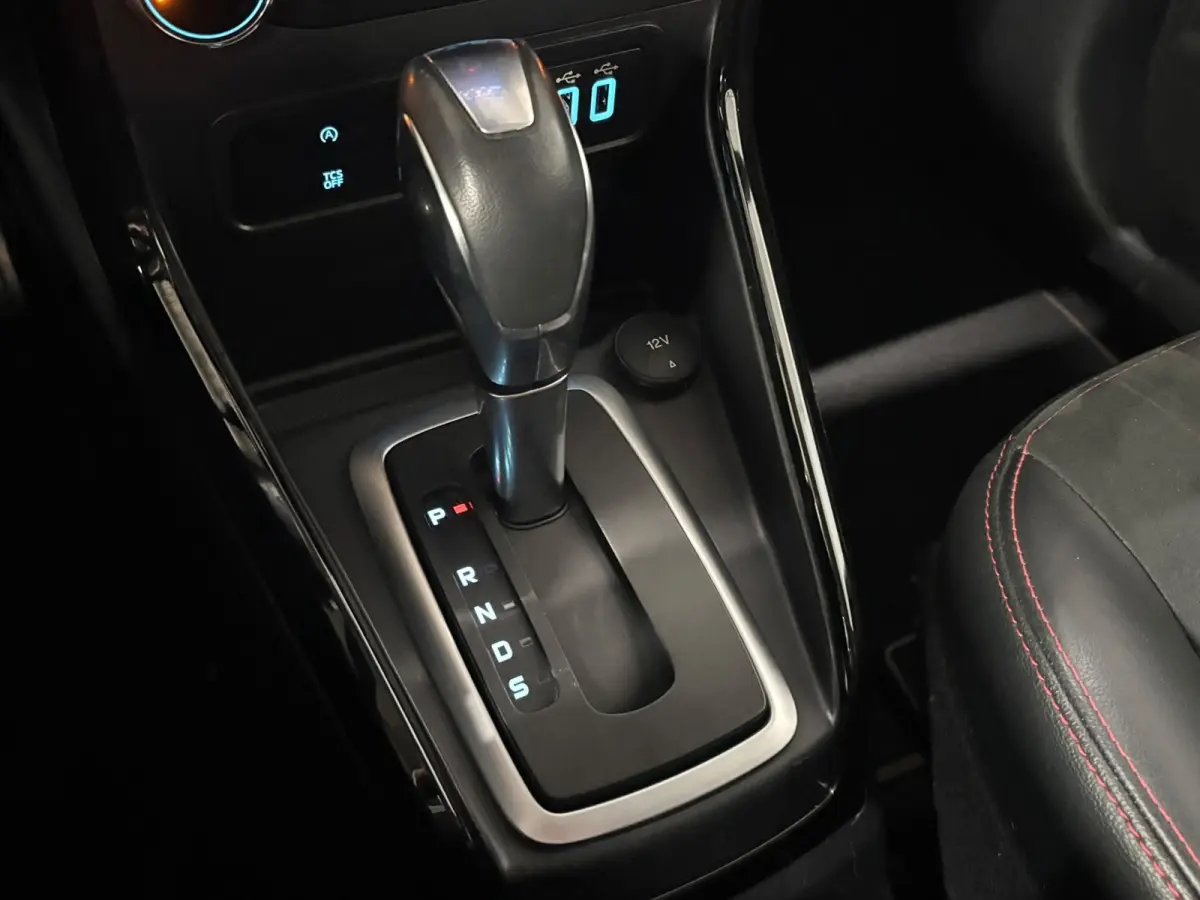 1.0 EcoBoost ST-Line Black - Keyless - Camera - Automaat