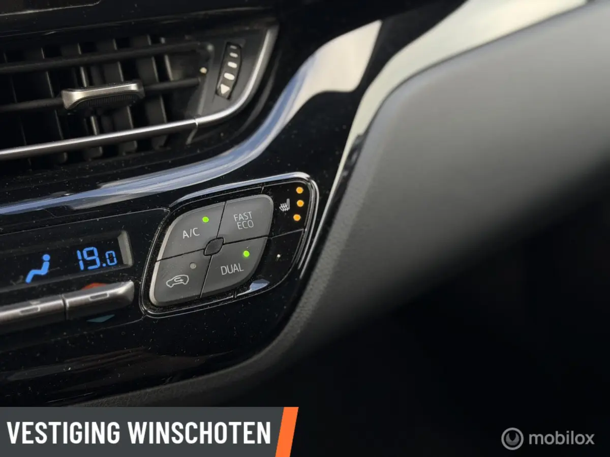 1.8 Hybrid Dynamic | Stoel/Stuurverwarming | Camera | LM Velgen | Cruise | Led |