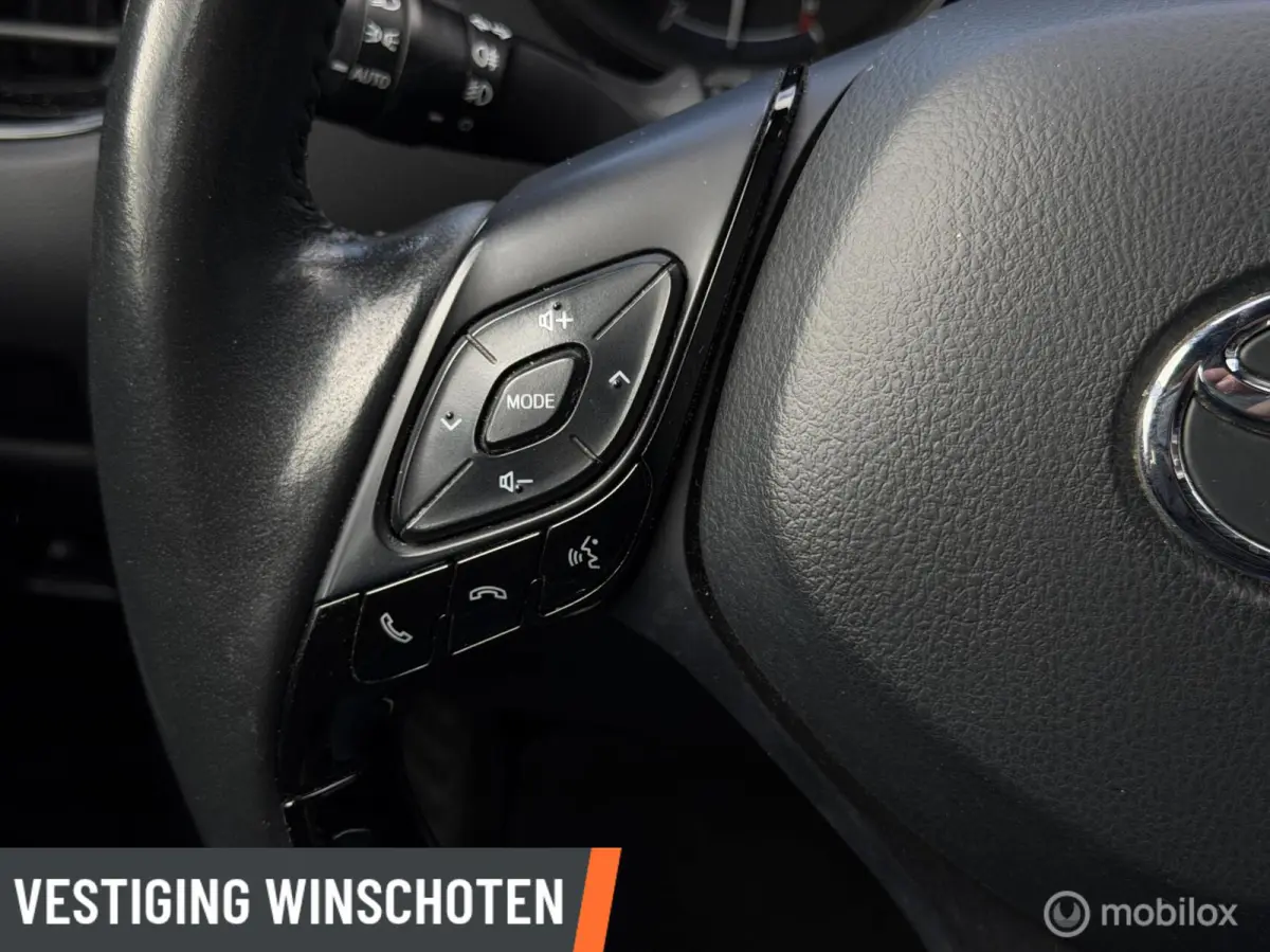 1.8 Hybrid Dynamic | Stoel/Stuurverwarming | Camera | LM Velgen | Cruise | Led |
