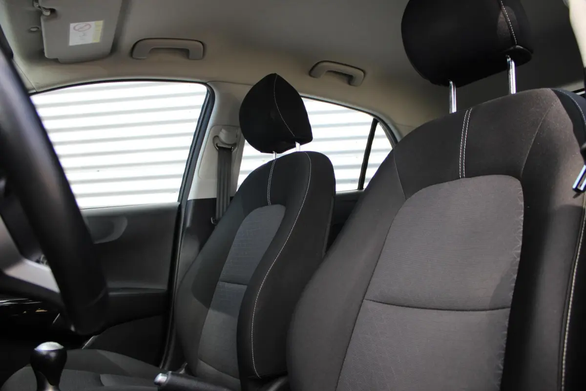 1.0 MPi DynamicLine // Navi | Camera | CarPlay & Android Auto | Cruise control