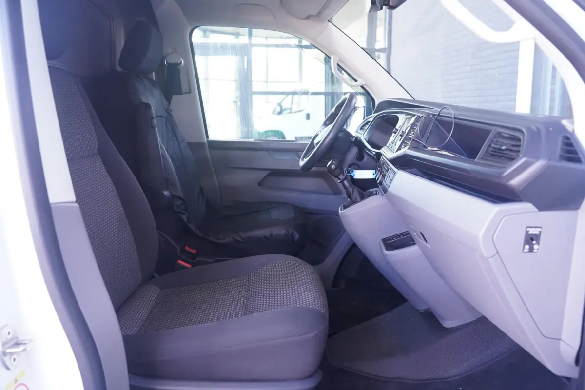 2.0 TDI 110 pk L2H1 Airco, Two Tone Groen / Wit Cruise Control, Trekhaak 2.200 kg, 2-Zits