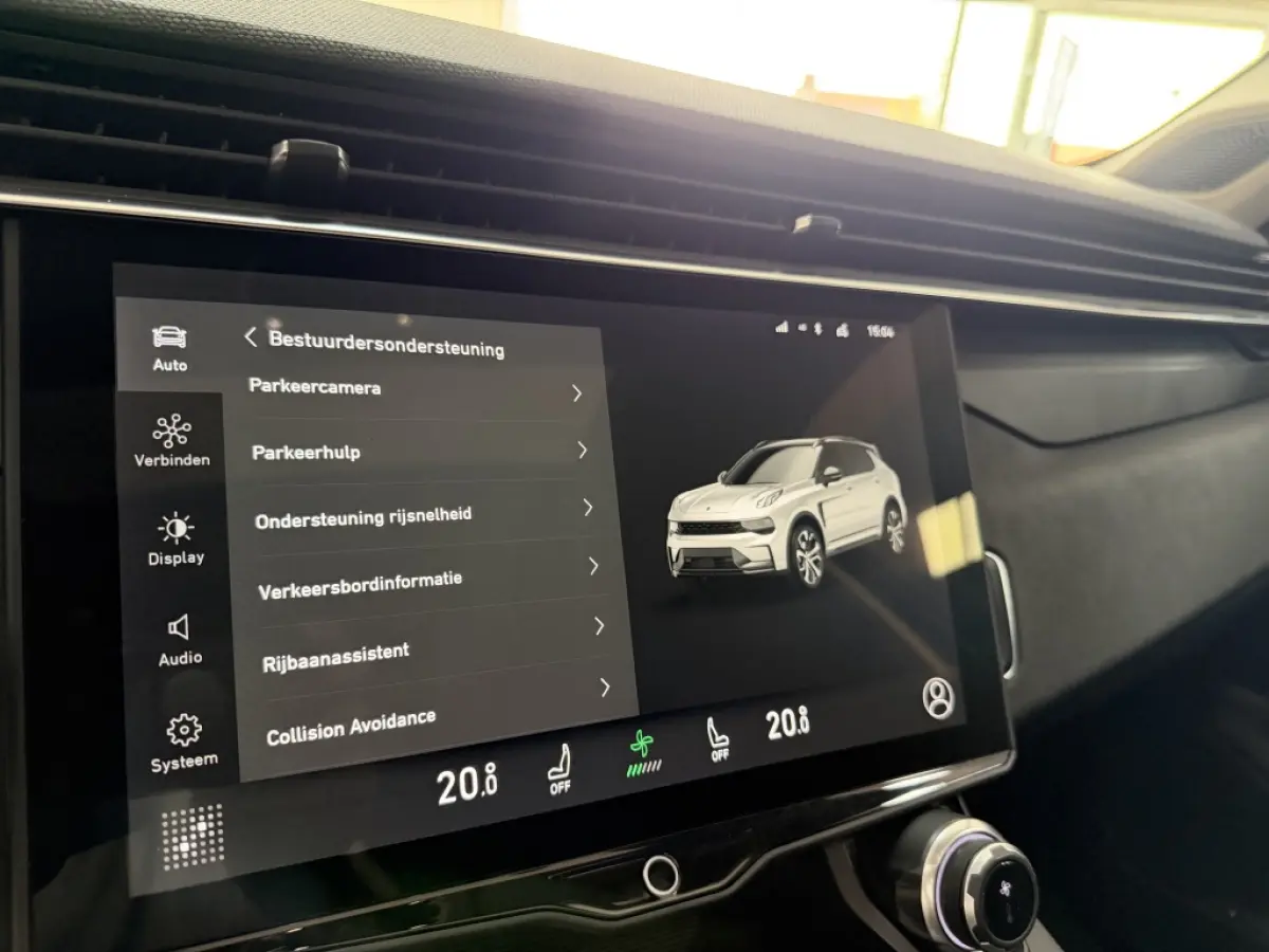 1.5 Plug-in Hybrid 261PK BLACK EDITION 360 TREKH.
