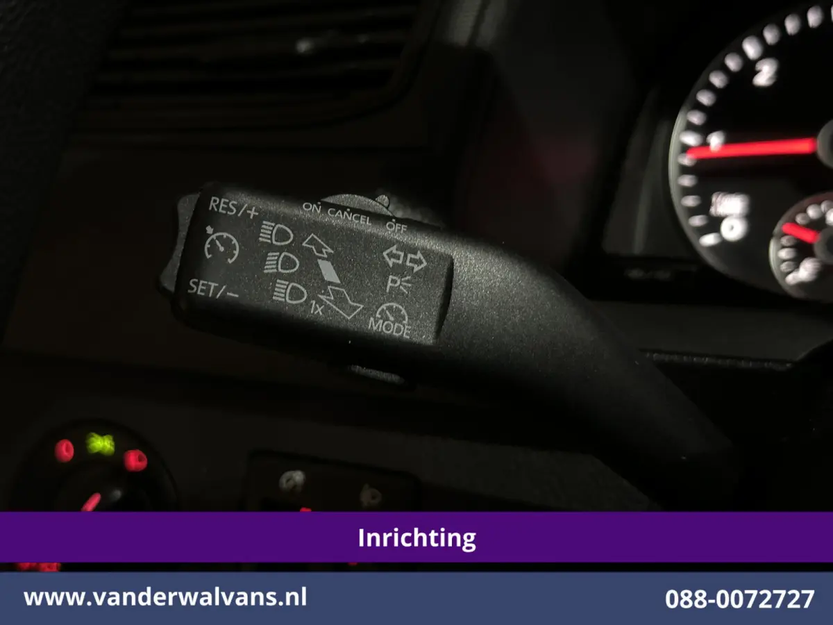 2.0 TDI L1H1 Inrichting Euro6 Airco | Navigatie | Apple Carplay | Cruisecontrol | 1400kg Trekhaak Android Auto, Parkeersensoren