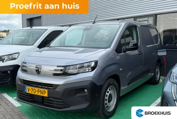 136 L2 50 kWh Stoelverwarming | Airco | Cruise | Apple Carplay/Android Auto | Elektrisch verstelbare en verwarmbare buitenspiegels | Parkeersensoren achter | Verwarmbare voorstoelen