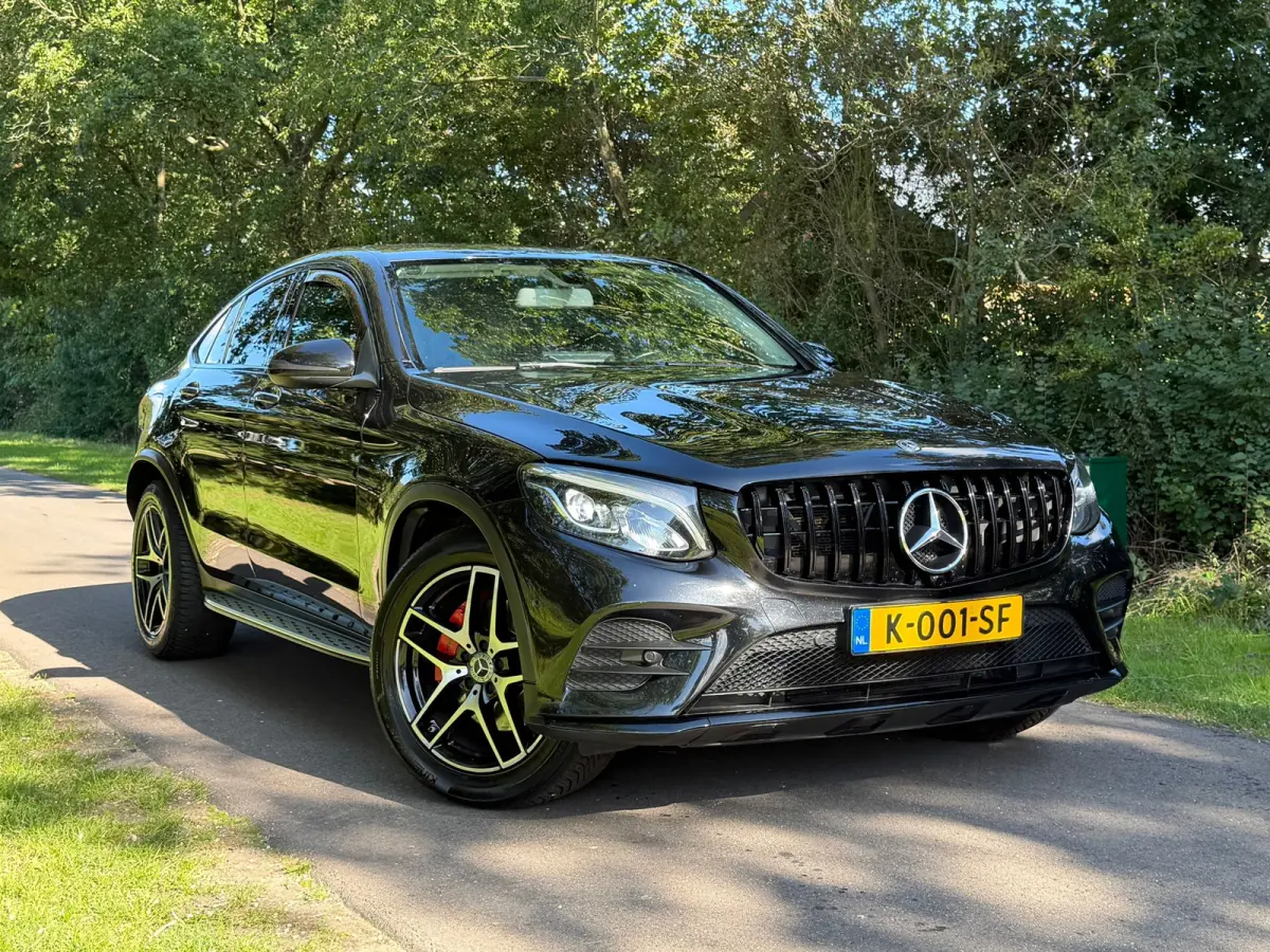250 d 4MATIC Edition 1 | Sfeerverlichting + Camera + Leder Nu € 24.975,-!!!
