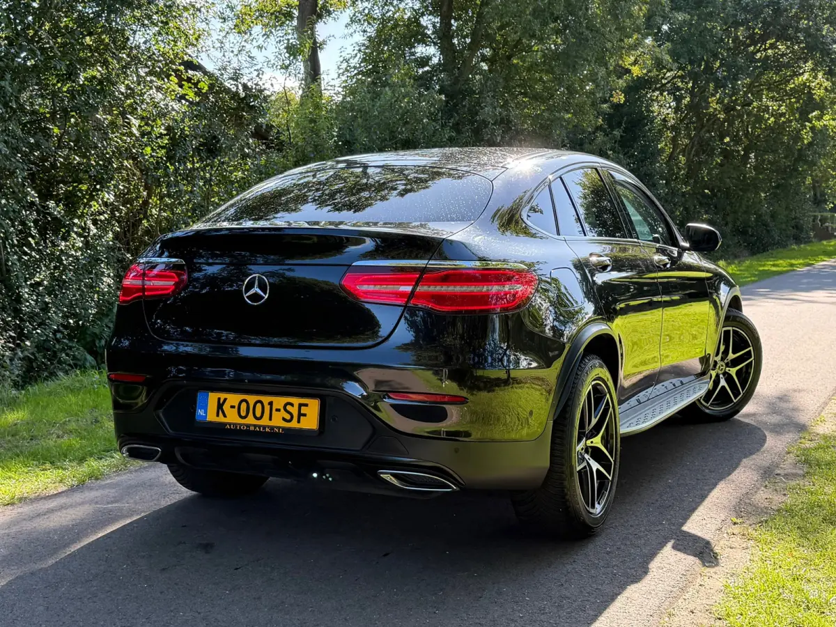 250 d 4MATIC Edition 1 | Sfeerverlichting + Camera + Leder Nu € 24.975,-!!!