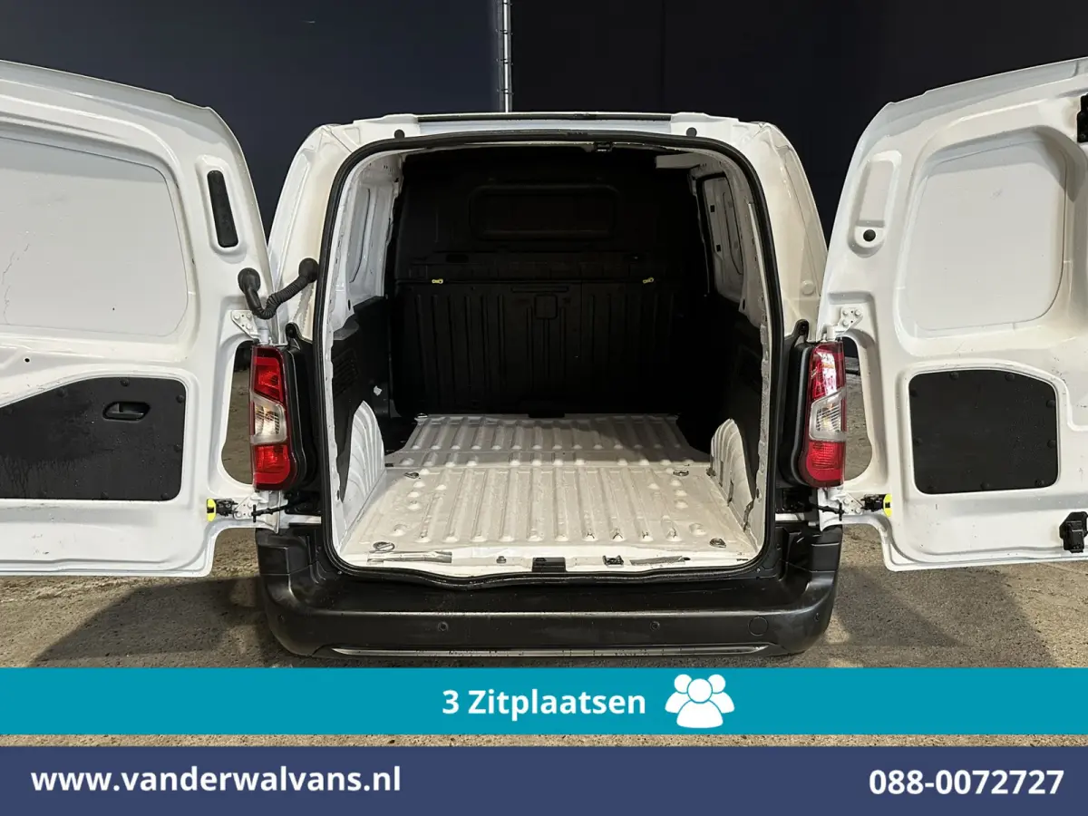 1.5 BlueHDi 102pk L1H1 Euro6 Airco | 3-Zits | Camera | Apple Carplay | Cruisecontrol Android Auto, Parkeersensoren