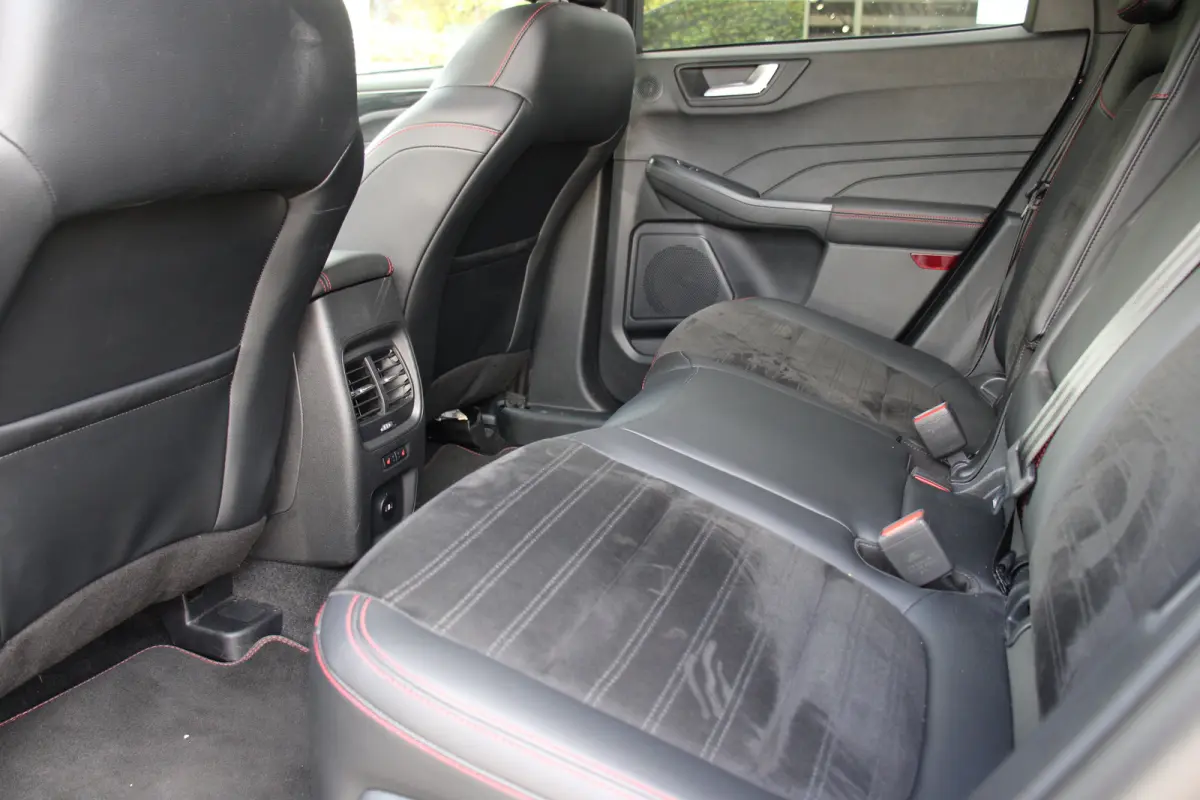2.5 PHEV ST-Line X | WINTERPACK | BLACK PACK | DODE HOEK | CAMERA | ADAPTIVE CRUISE | HEAD UP DISPLAY | PARK SENS V+A | ELEKTR. STOEL