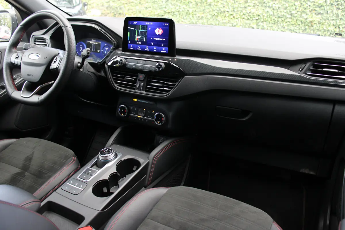 2.5 PHEV ST-Line X | WINTERPACK | BLACK PACK | DODE HOEK | CAMERA | ADAPTIVE CRUISE | HEAD UP DISPLAY | PARK SENS V+A | ELEKTR. STOEL