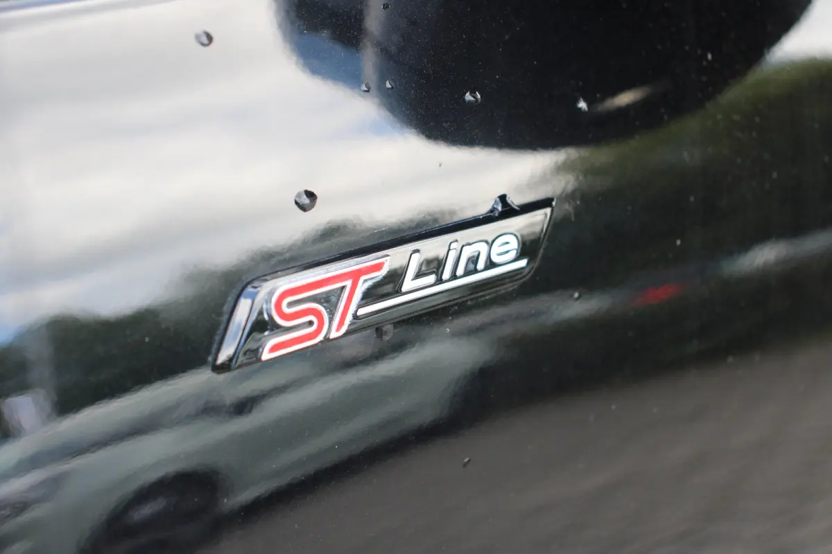 2.5 PHEV ST-Line X | WINTERPACK | BLACK PACK | DODE HOEK | CAMERA | ADAPTIVE CRUISE | HEAD UP DISPLAY | PARK SENS V+A | ELEKTR. STOEL