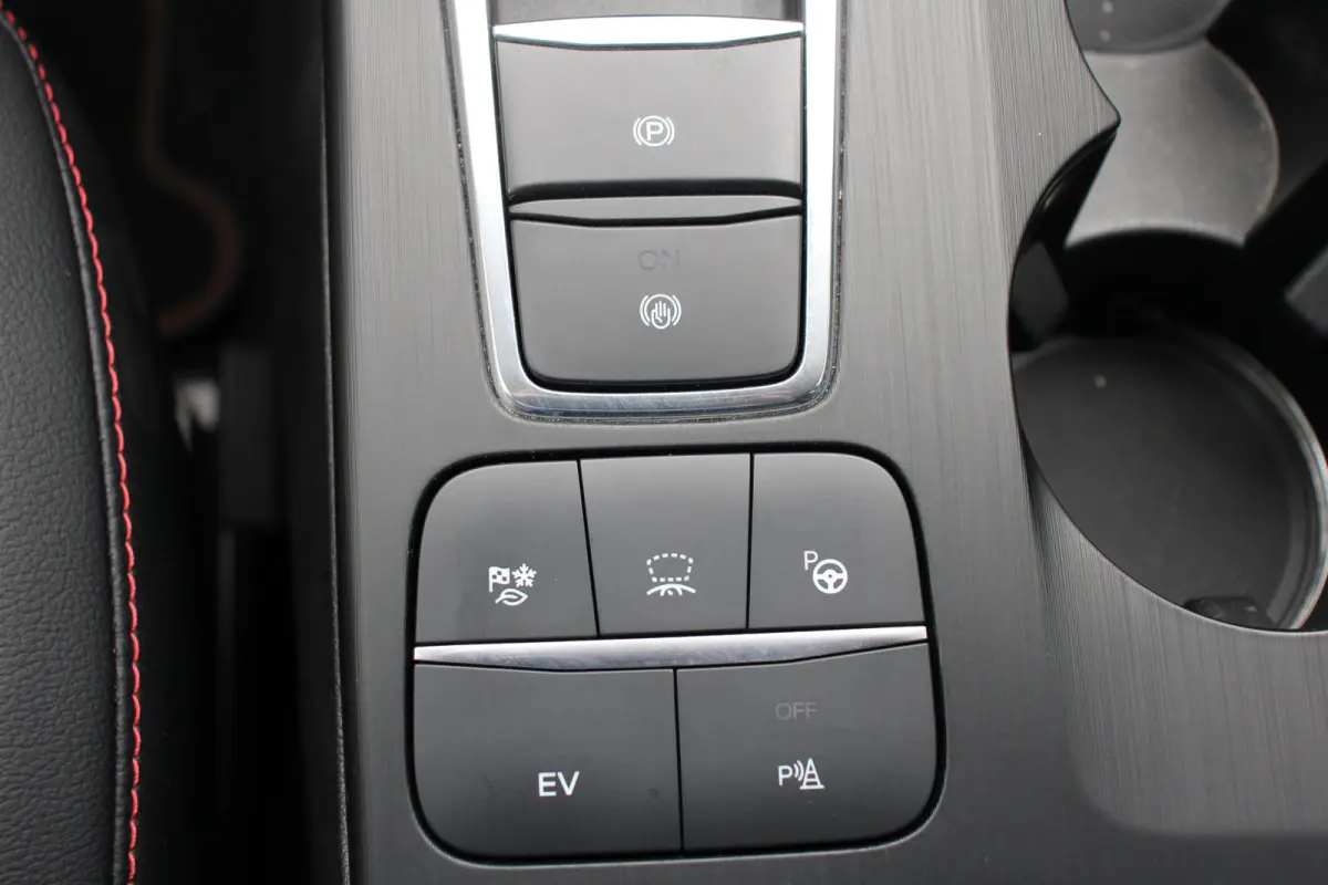 2.5 PHEV ST-Line X | WINTERPACK | BLACK PACK | DODE HOEK | CAMERA | ADAPTIVE CRUISE | HEAD UP DISPLAY | PARK SENS V+A | ELEKTR. STOEL