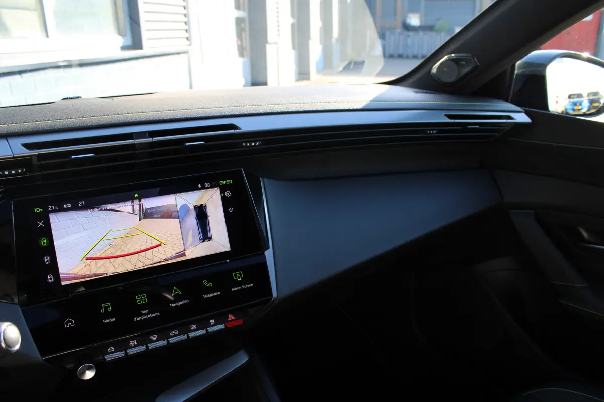 GT 1.2 Hybrid 145 Schuif/Kantel-dak | Focal Hi-Fi Systeem | Drive Assist Pack