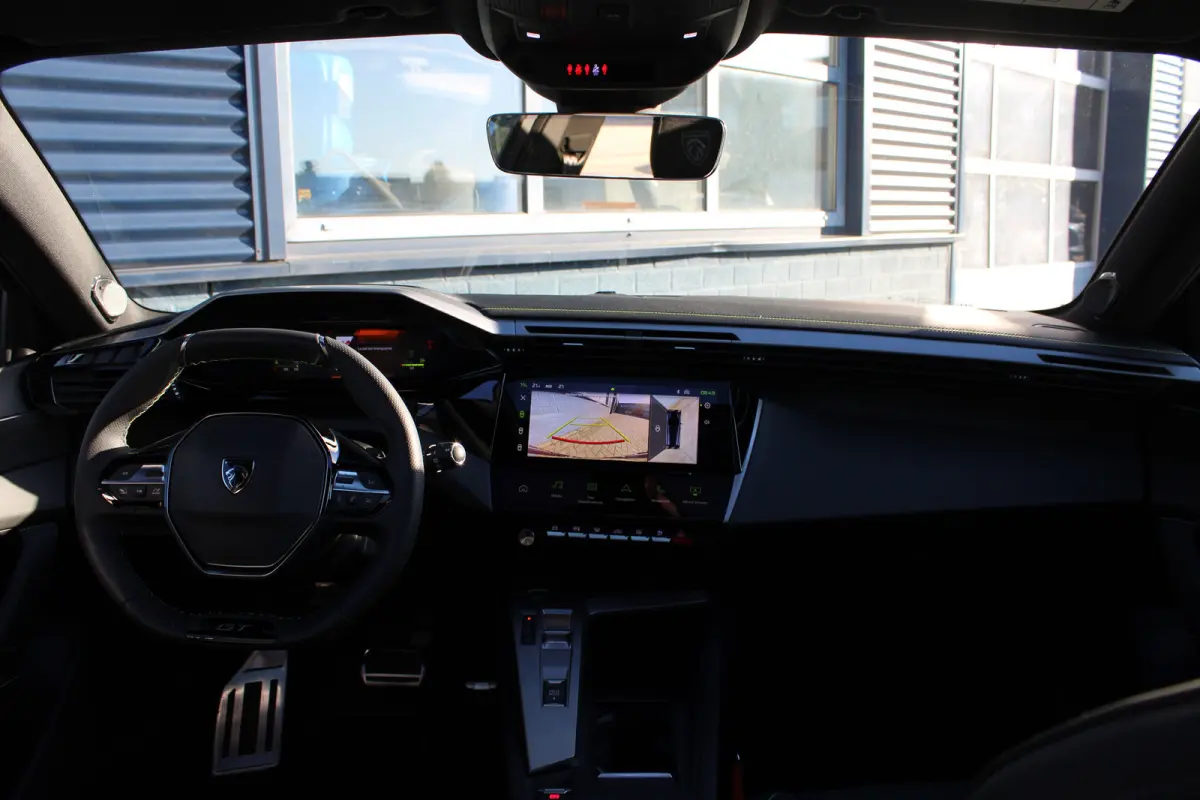 GT 1.2 Hybrid 145 Schuif/Kantel-dak | Focal Hi-Fi Systeem | Drive Assist Pack