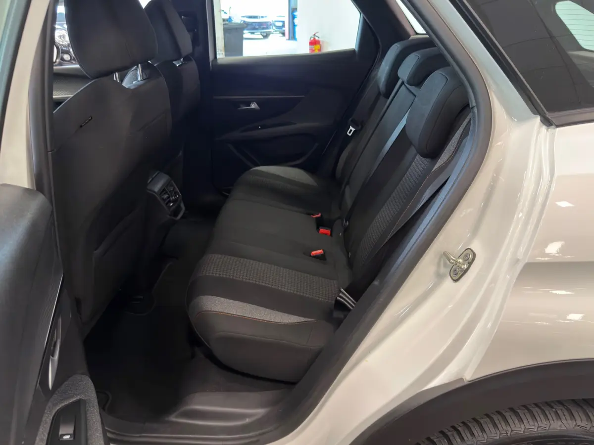1.2 PureTech|NAVIGATIE|CRUISE|ECC AIRCO|