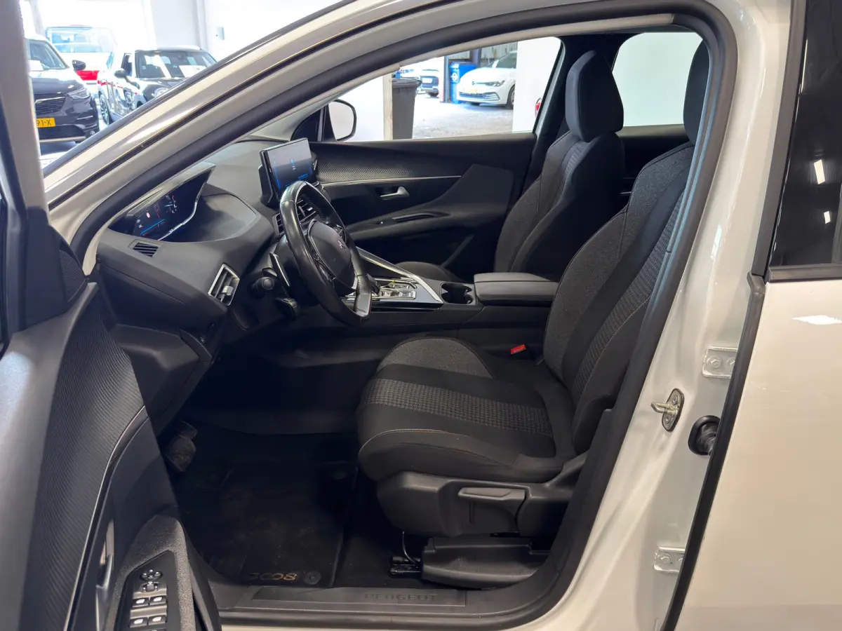 1.2 PureTech|NAVIGATIE|CRUISE|ECC AIRCO|