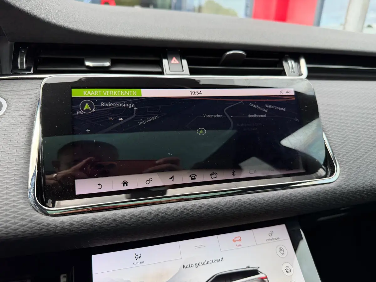 2.0 P200 AWD R-Dynamic Full Spec