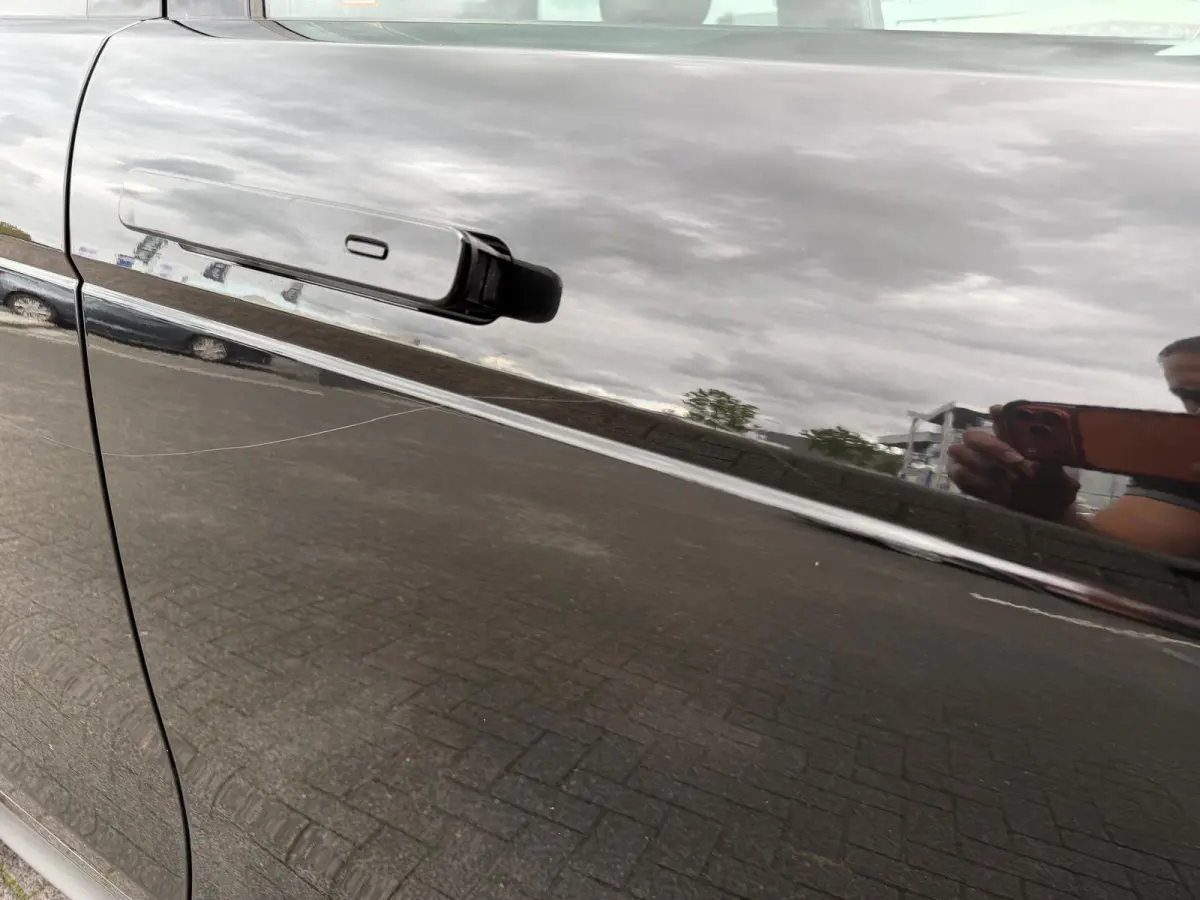 2.0 P200 AWD R-Dynamic Full Spec