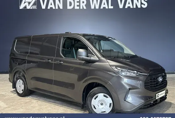 2.0 TDCI 136pk L1H1 Euro6 Airco | Camera | Navigatie | Apple Carplay | LED | Cruisecontrol Android Auto, Verwarmde voorruit, Parkeersensoren, Stoelverwarming, Bijrijdersbank, 2590kg trekverm