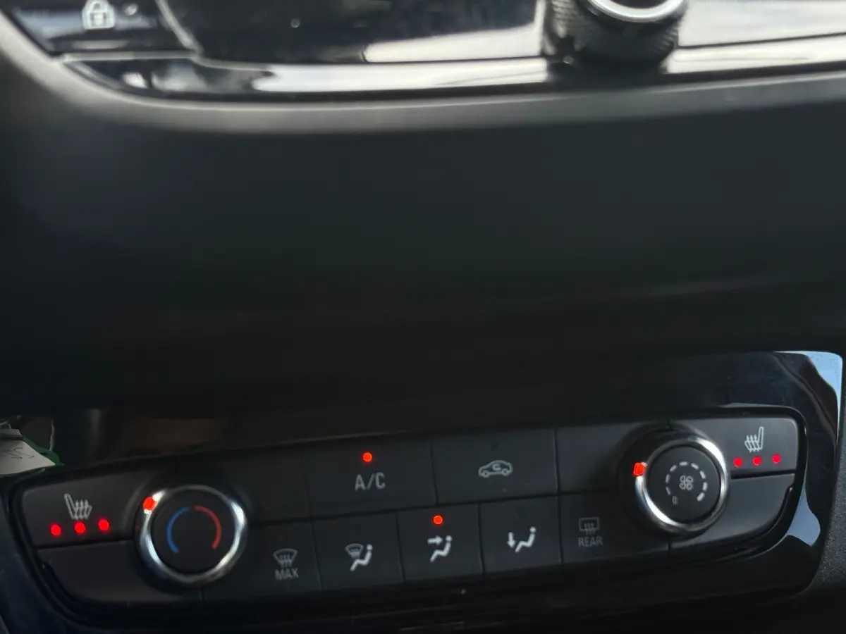 1.2 101pk Automaat Elegance Carplay|Camera|PDC|Stoelverwarming