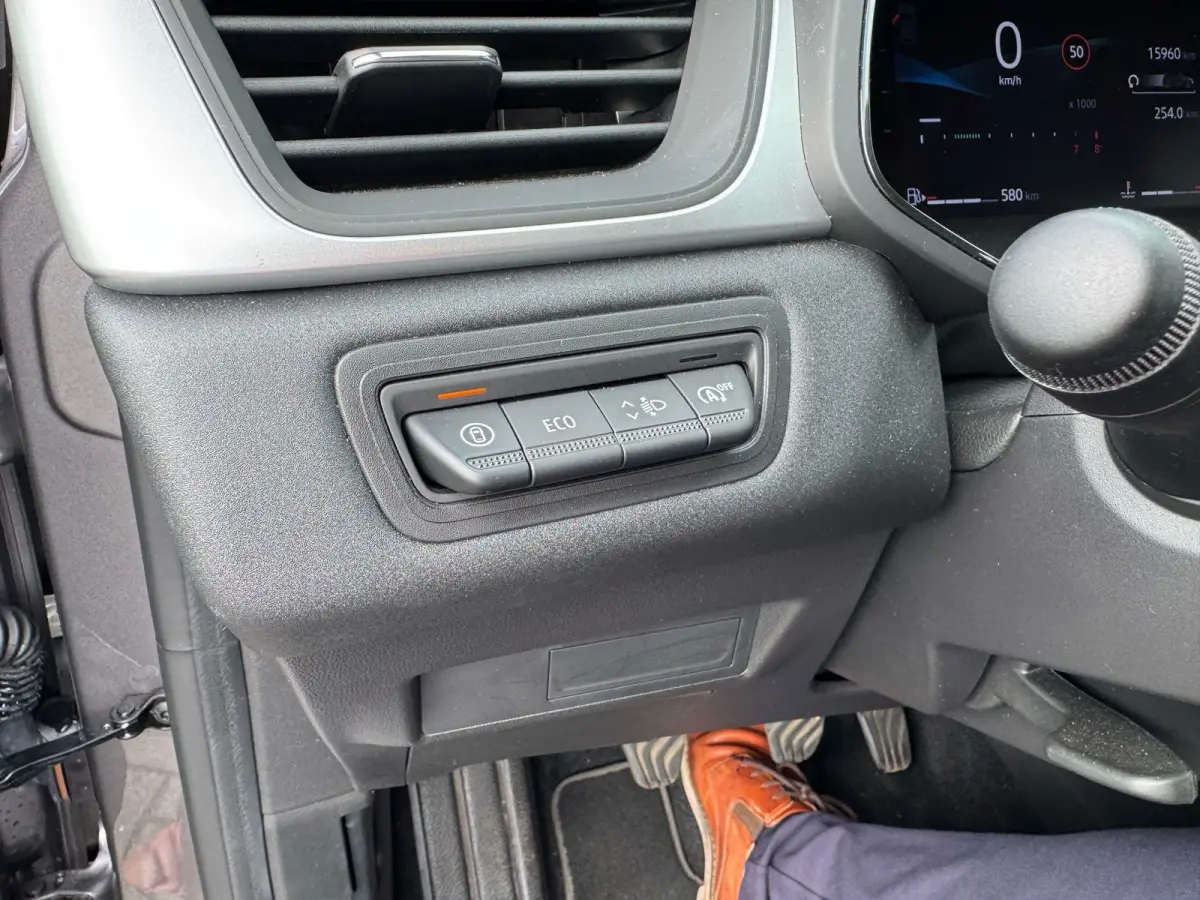 1.0 MPI Turbo Intense | Trekhaak | Apple CarPlay | Achteruitrijcamera |