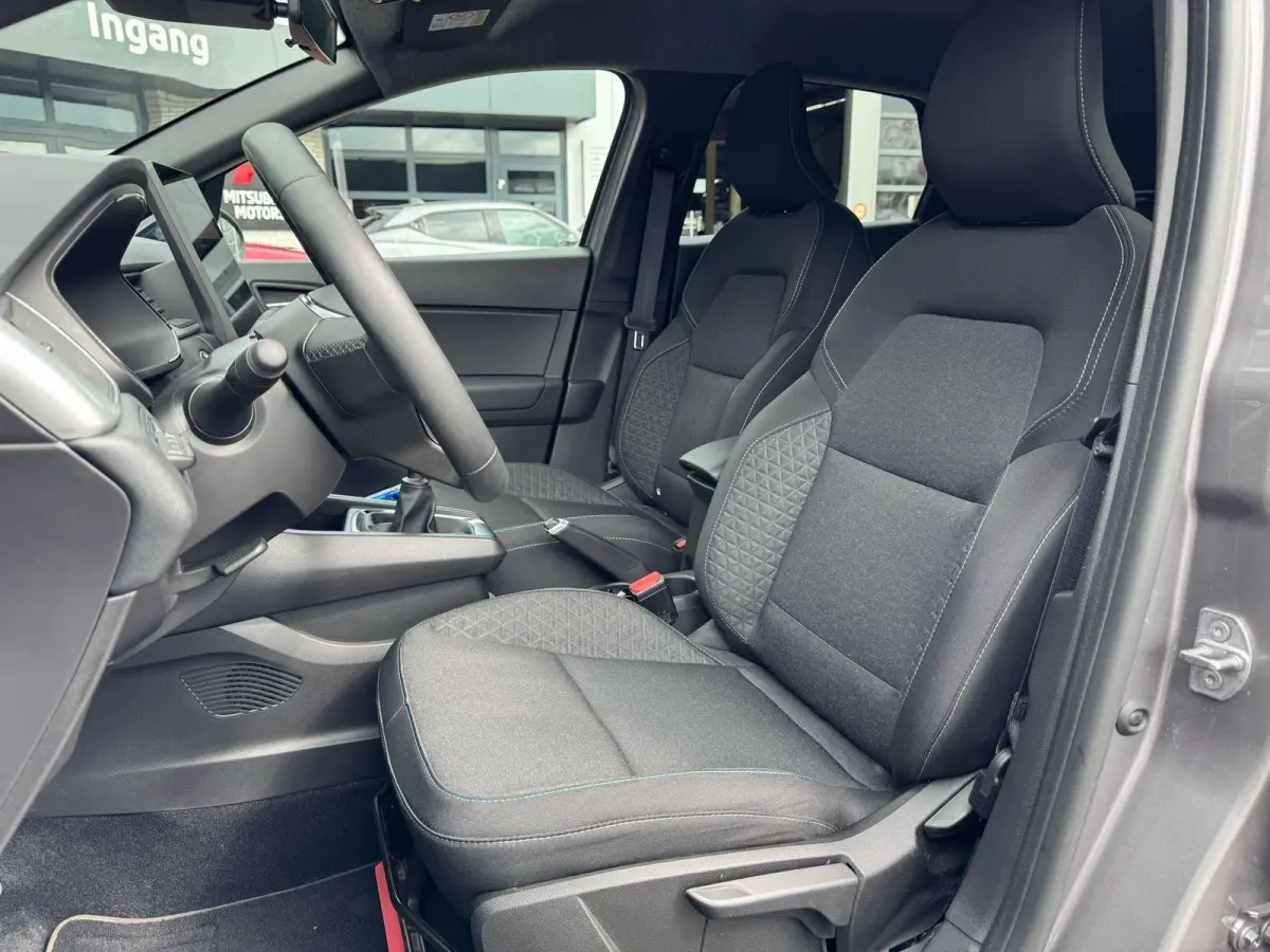 1.0 MPI Turbo Intense | Trekhaak | Apple CarPlay | Achteruitrijcamera |