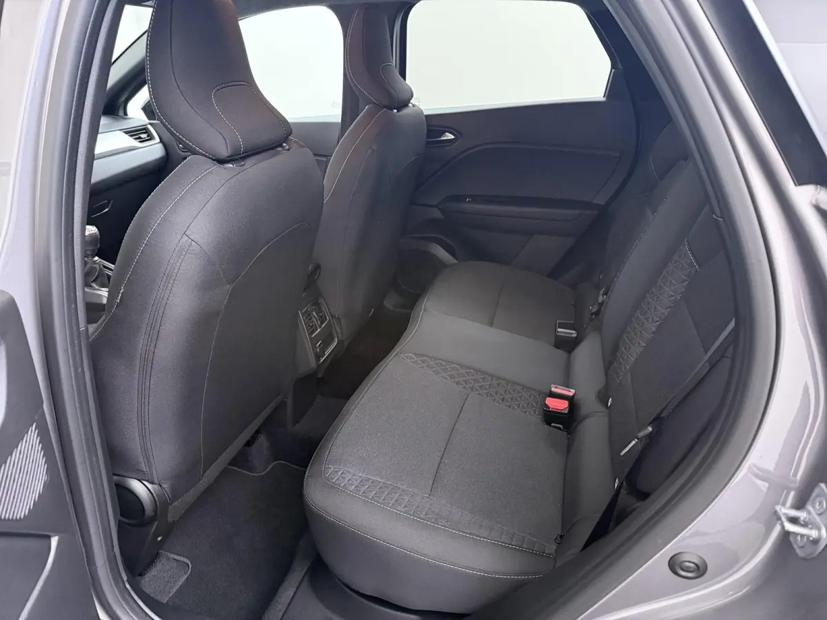 1.0 MPI Turbo Intense | Trekhaak | Apple CarPlay | Achteruitrijcamera |