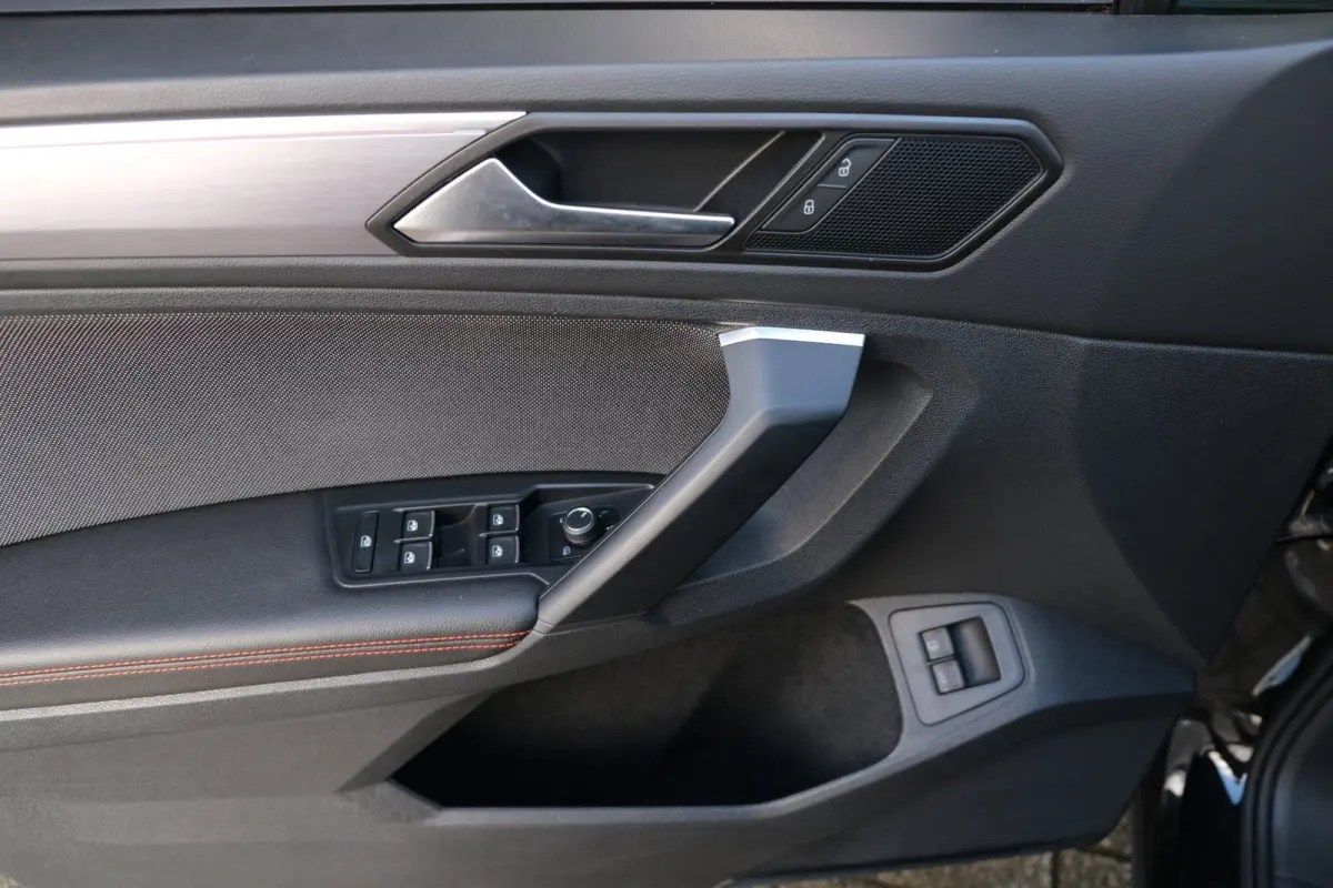 1.4 TSI e-Hybrid PHEV FR 245PK Pano Trekhaak Led Cam Memory Stoel Elekt Achterklep