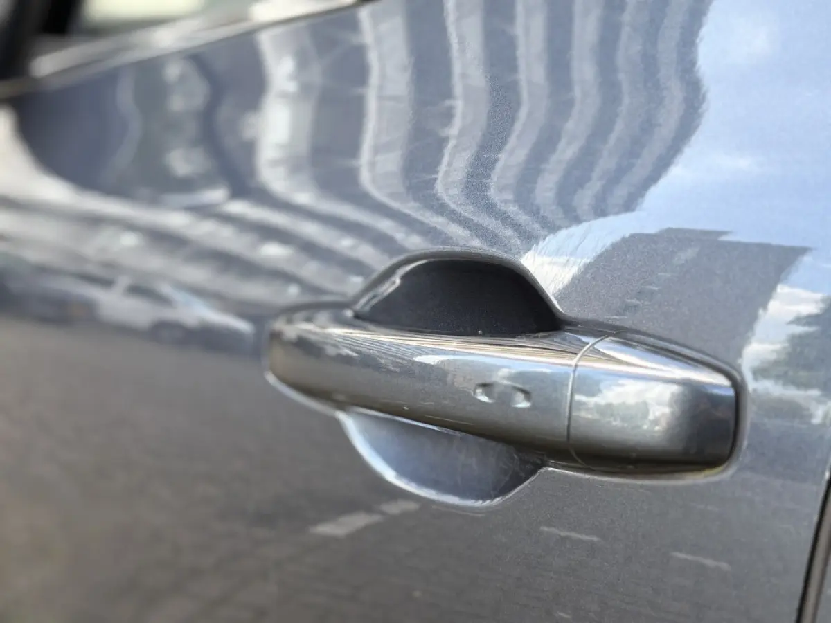 1.5 dCi Bose Navi Led Camera Keyless
