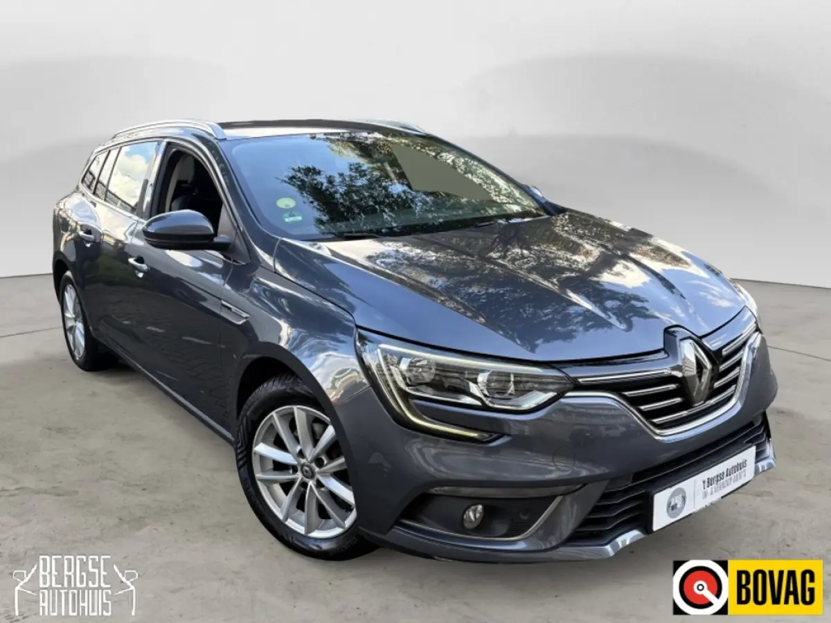 1.5 dCi Bose Navi Led Camera Keyless