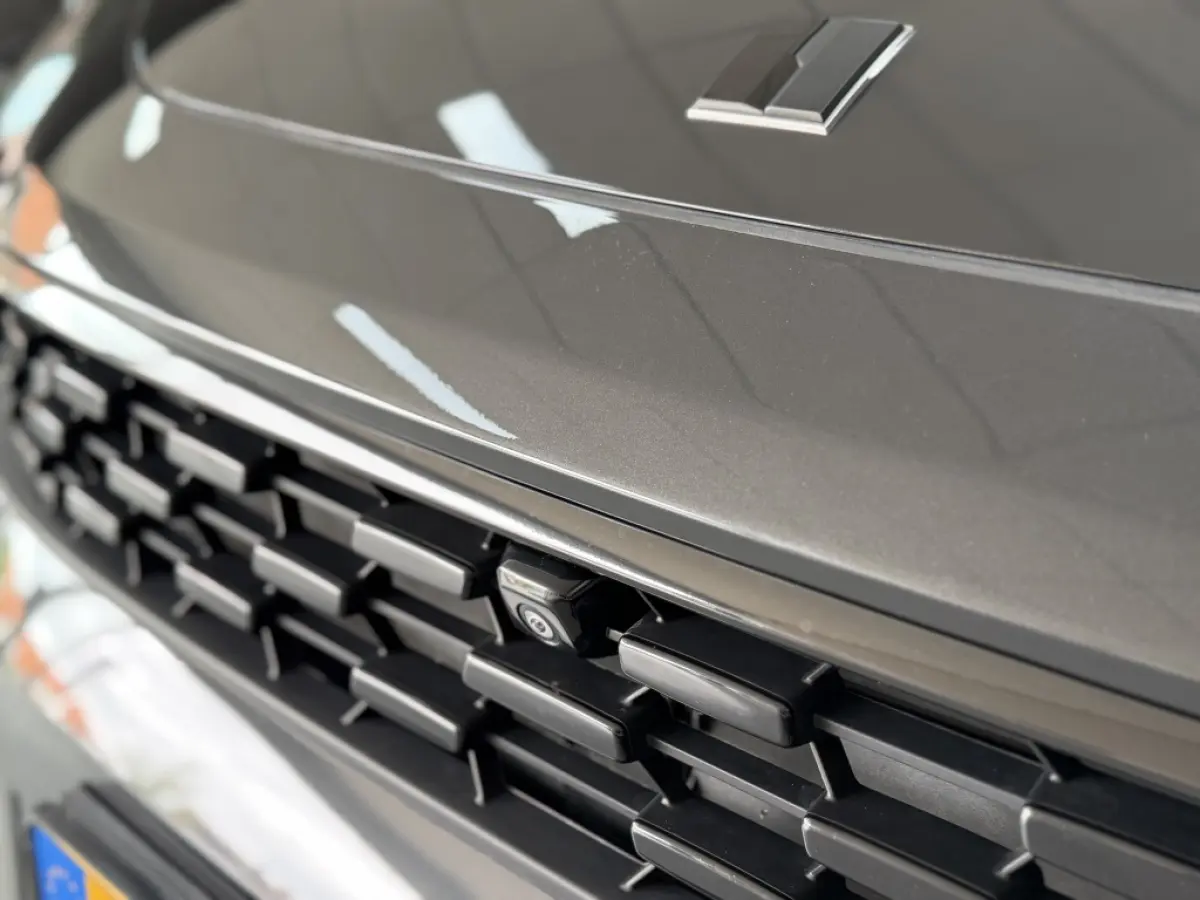 1.5 Plug-in Hybrid 261PK BLACK EDITION 360 VOL