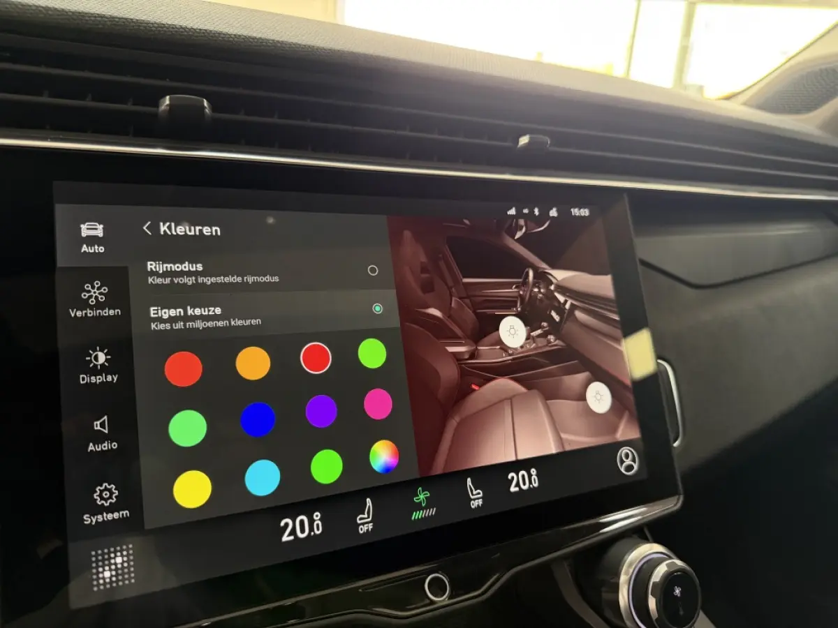 1.5 Plug-in Hybrid 261PK BLACK EDITION 360 VOL