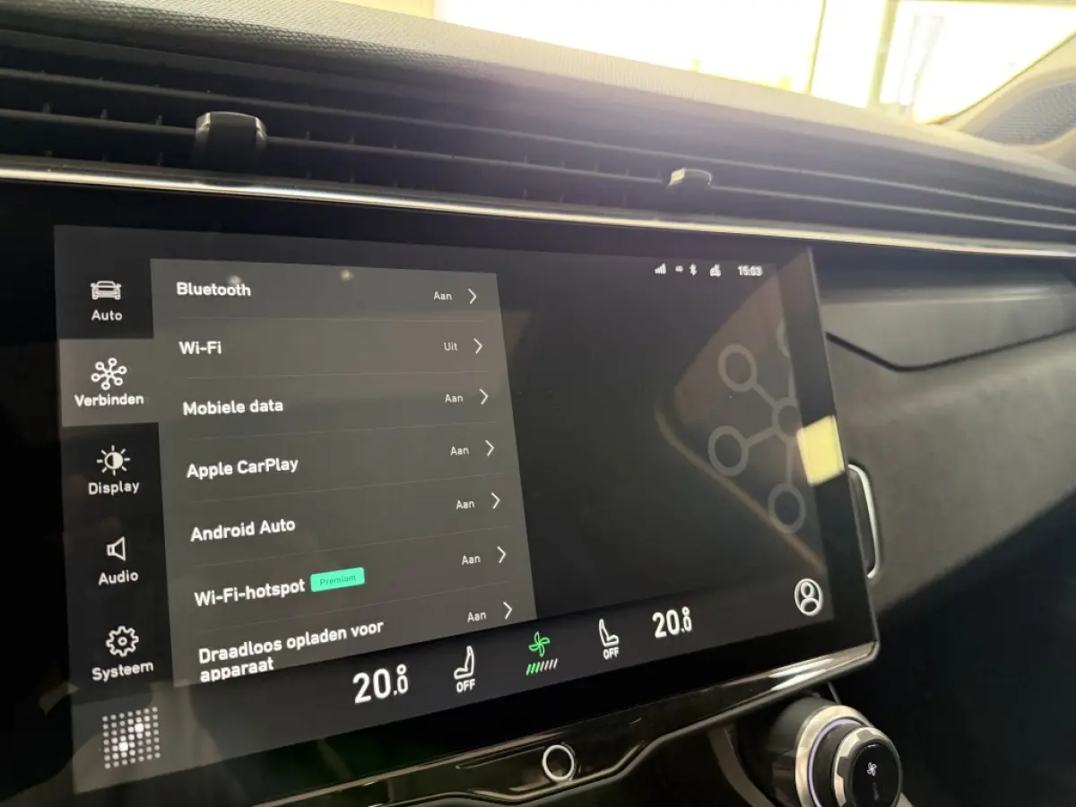 1.5 Plug-in Hybrid 261PK BLACK EDITION 360 VOL