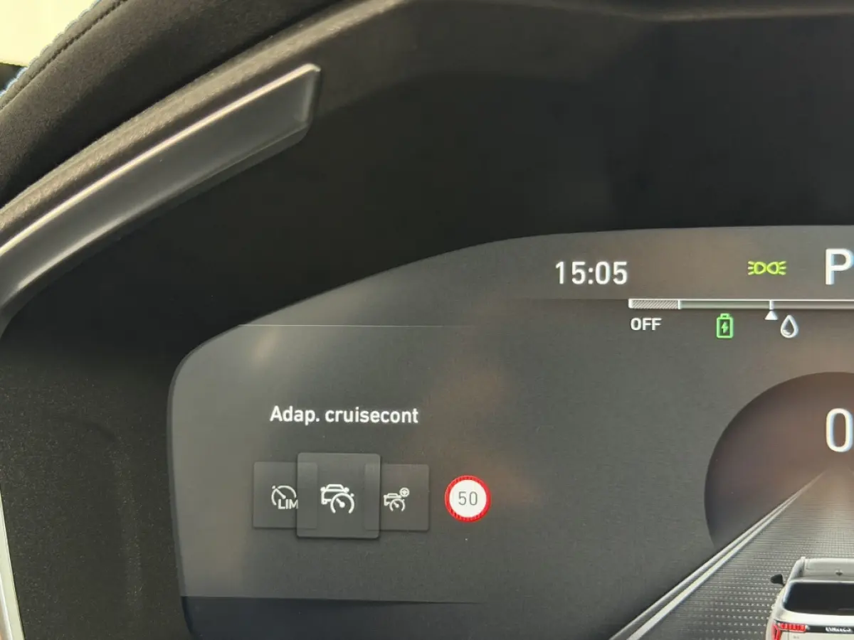 1.5 Plug-in Hybrid 261PK BLACK EDITION 360 VOL