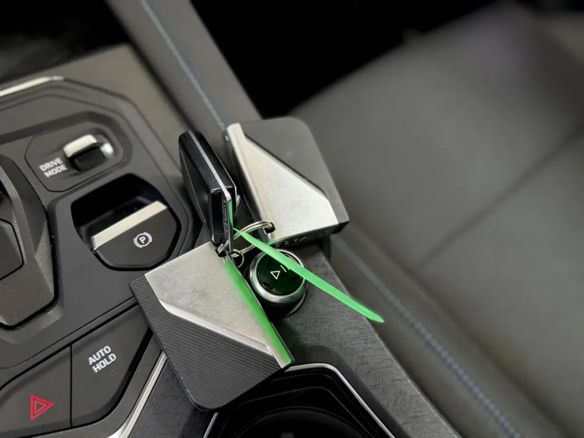 1.5 Plug-in Hybrid 261PK BLACK EDITION 360 VOL