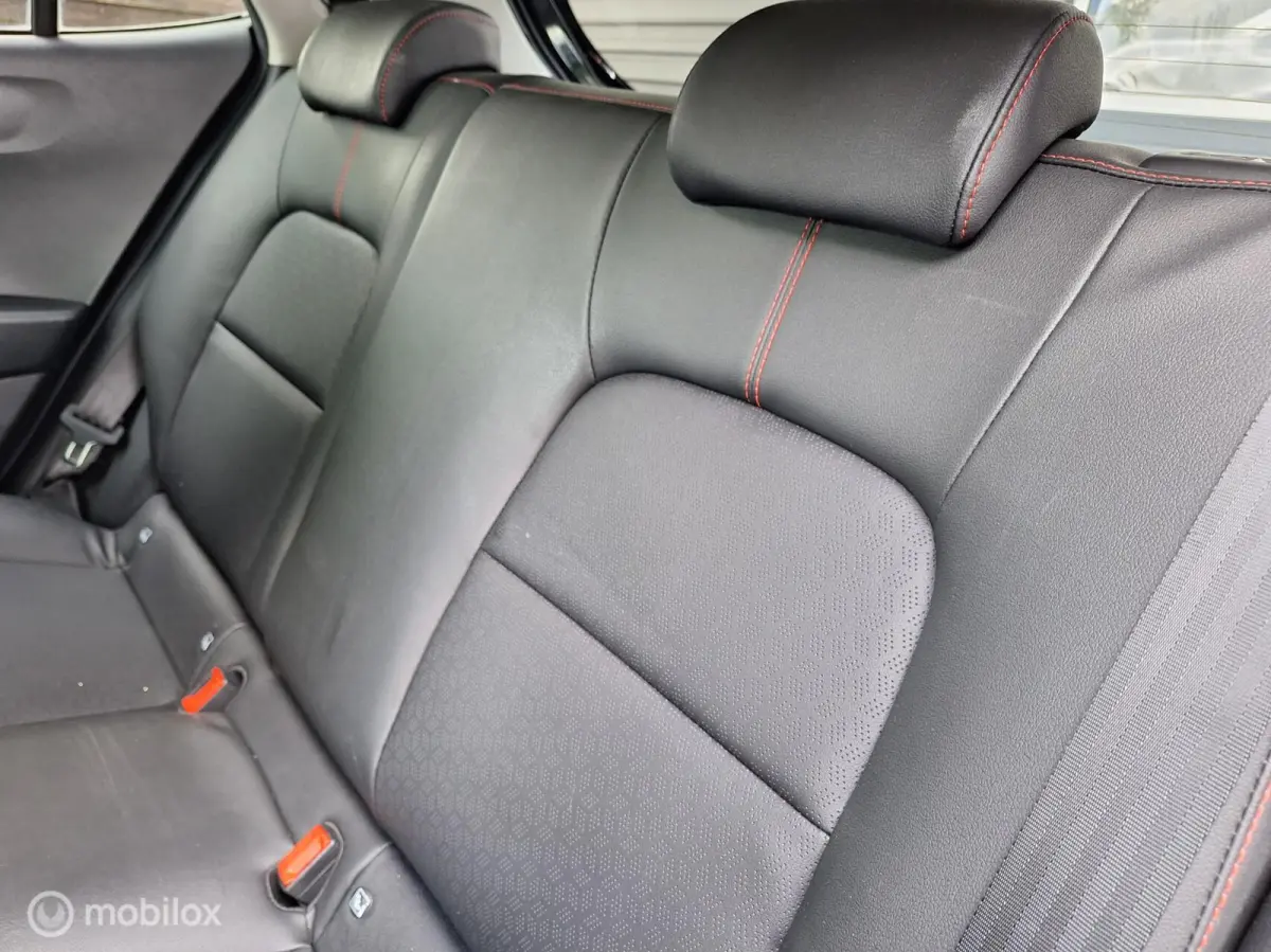 1.0 DPi GT-Line 1e Eig. NL-Auto ! Full-Map Navi, Apple-Carplay, Leder, Cruise-Control, Climate-Control, LM-Velgen, Led.