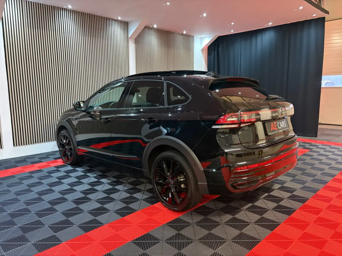 1.0 TSI R-Line Business Pano Navi Led IQ Lights Camera
